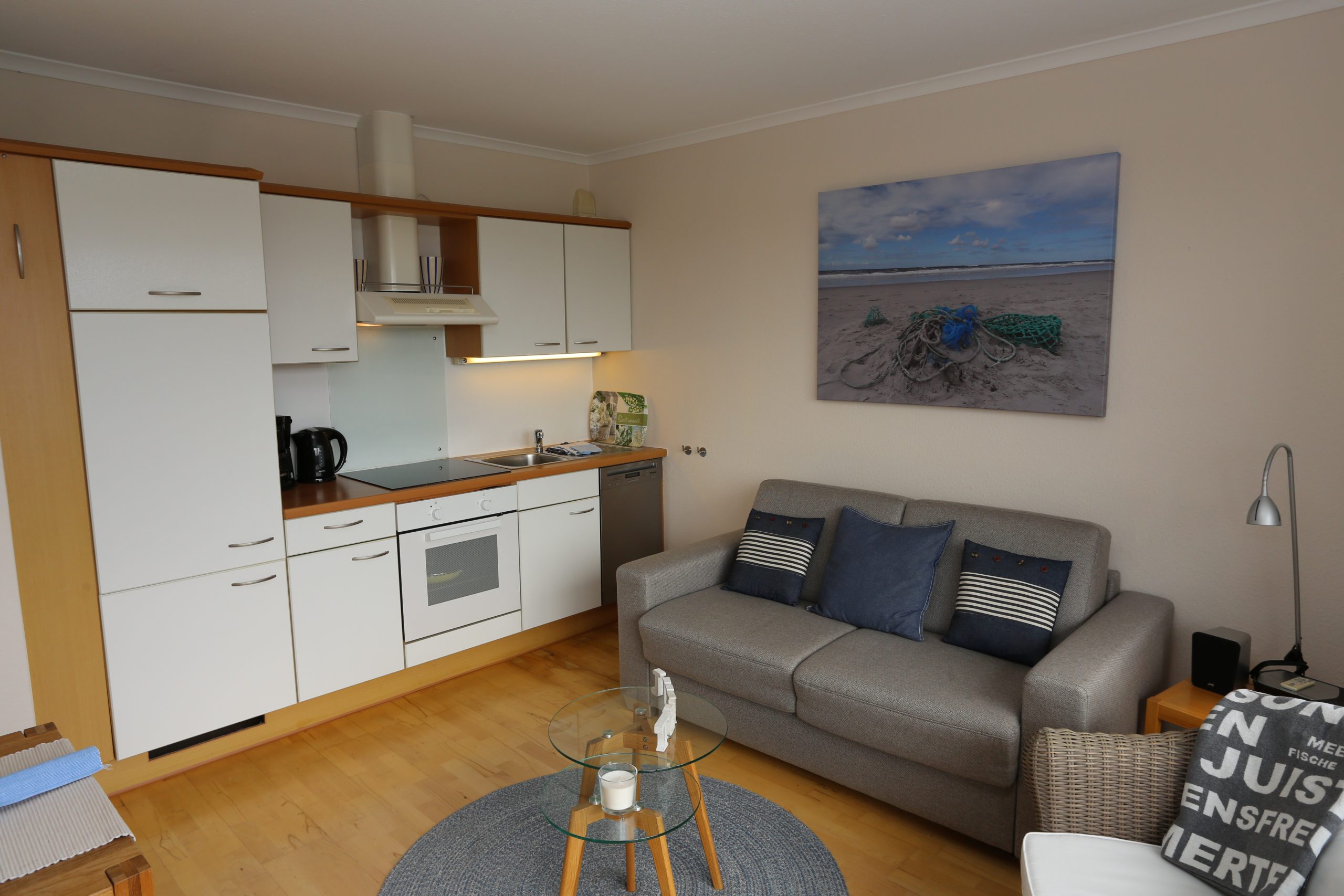 Wohnküche der Ferienwohnung Backbord